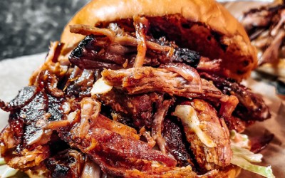 Pulled Pork Burger σε ψησταριά υγραερίου