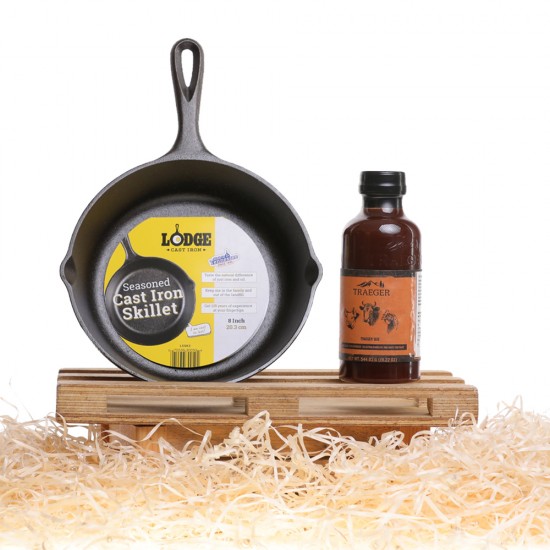 BBQ Specialist Gift Set 5 - Μαντεμένιο τηγάνι | Σάλτσα για BBq  με καπνιστό άρωμα άγριας καρυδιάς