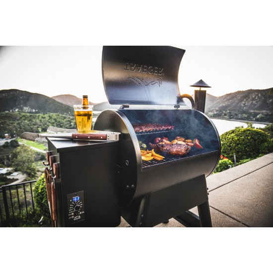 Traeger Pro  22 Pellet Grill