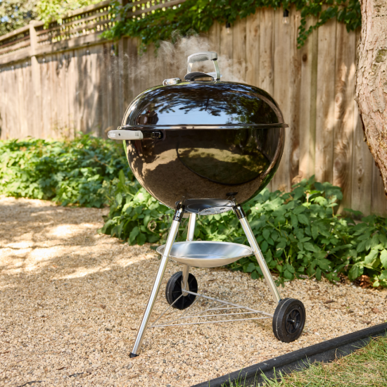 Weber Compact Kettle 57cm Black - New 