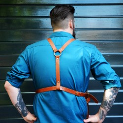 Ποδιά Δερμάτινη Xapron Atlanta Camel με ιμάντες ώμου 82/60 cm Ποδιά Δερμάτινη Xapron Atlanta Camel με ιμάντες ώμου 82/60 cm